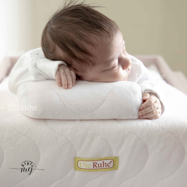 تشک آنتی رفلاکس کودک دی روحه مدل سر‌گیر‌ یک انتخاب هوشمندانه برای آرامش نوزاد - Image 4