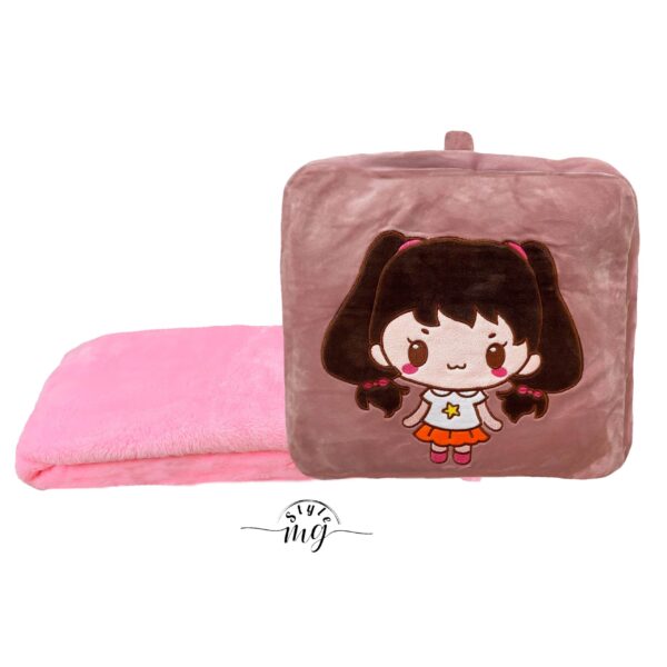 پتو کودک مدل بالشتی طرح دختر کد JIMI110 سایز 40x40 سانتی‌ متر - Image 1