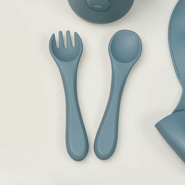 ست ظرف غذا کودک سیلیکونی همراه پیشبند مدل گوسفند کد M224 - Image 3