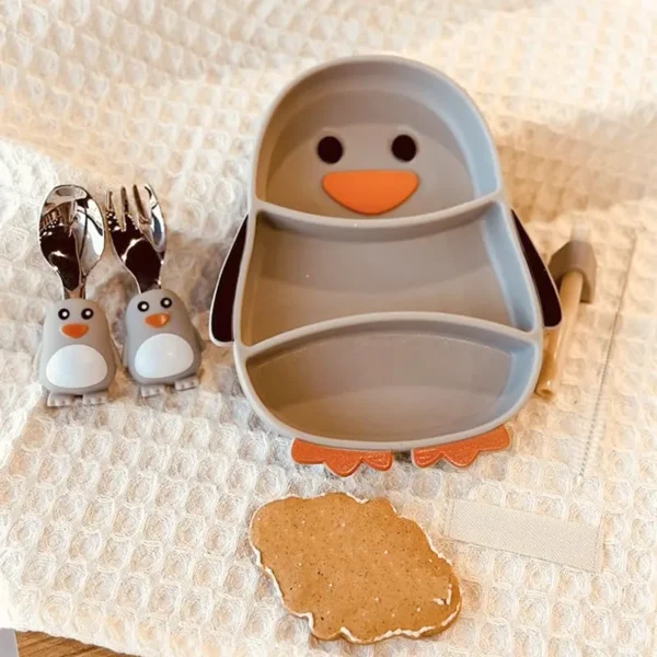 ظرف غذا کودک سیلیکونی مدل پنگوئن کد JH8004 - Image 9