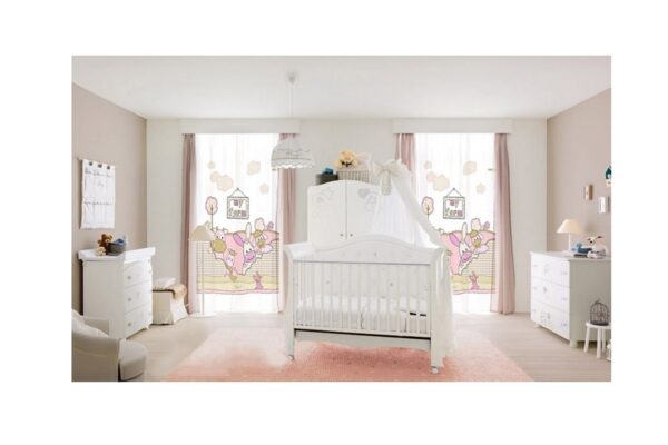 پرده اتاق کودک برند saint clair مدل کلبه خرسی بیمبی صورتی - Image 1