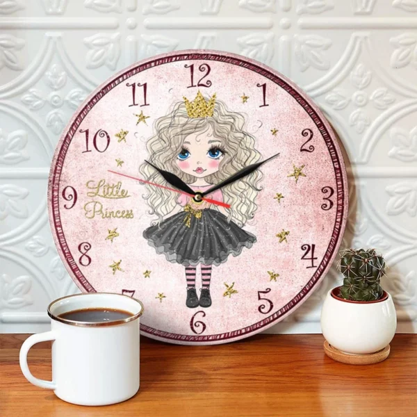 ساعت دیواری فانتزی کودک طرح دختر مو فرفری - Image 1