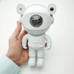 چراغ خواب رومیزی مدل فضانورد  با طراحی جذاب کهکشان