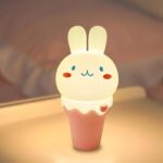 چراغ خواب کودک مدل بستنی خرگوشی دوست‌داشتنی فانتزی - Image 2