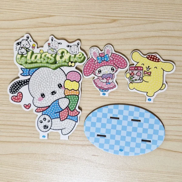 بازی آموزشی مدل نقاشی الماسی ۳عدد شخصیت سانریو - Image 2