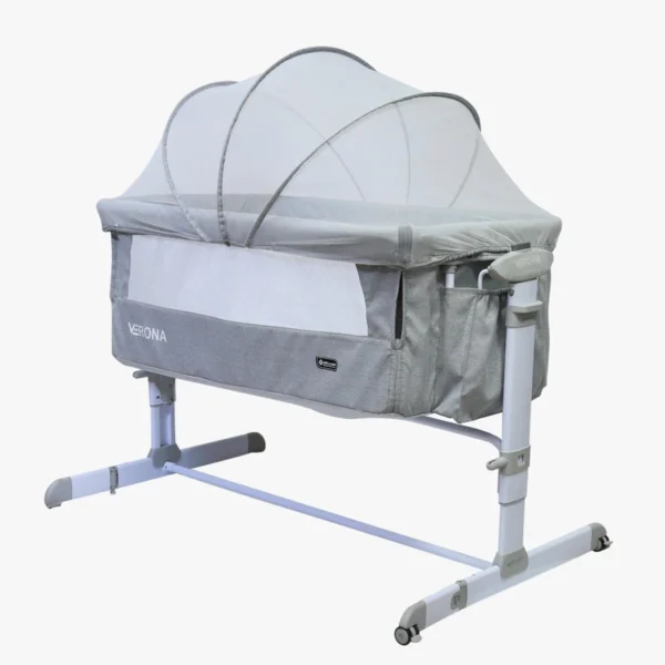 تخت و گهواره کنار مادر ورونا - Image 1