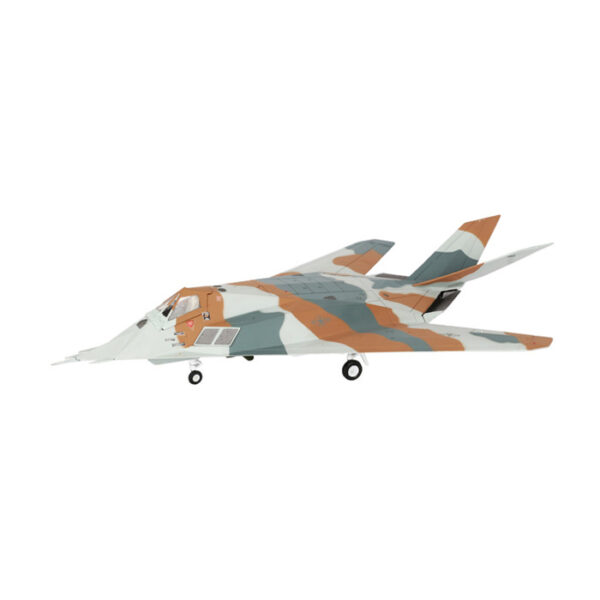 هواپیما طرح جنگنده مدل اف117 نایت هاوک - Image 1