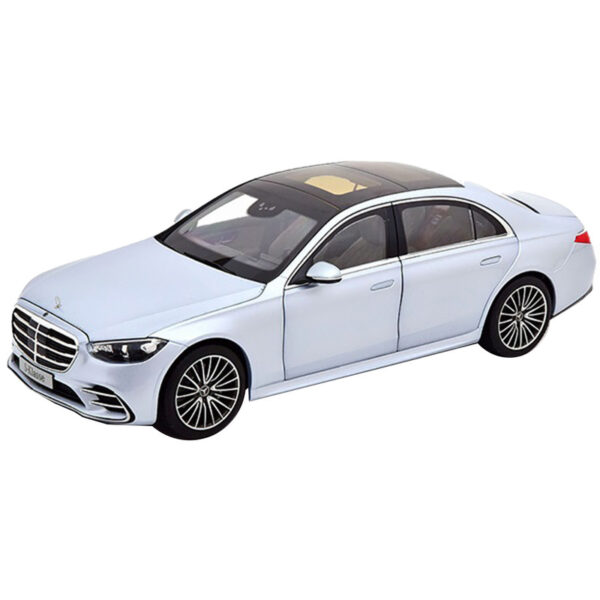 ماکت ماشین مدل بنز میباخ 913A - Image 1