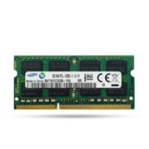 رم لپ‌تاپ سامسونگ مدل 12800 با ظرفیت 8 گیگابایت DDR3L، فرکانس 1600 مگاهرتز، فرم‌فکتور SO-DIMM و معماری دوکاناله